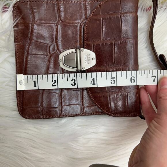 Vintage Nine West Neutral Brown Faux Leather Croc Fold Over Mini Bag Purse - Picture 8 of 9